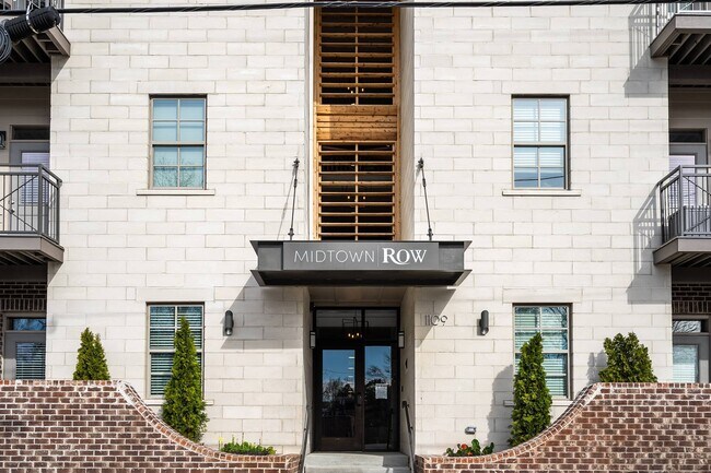 Foto del edificio - Midtown Row Apartments