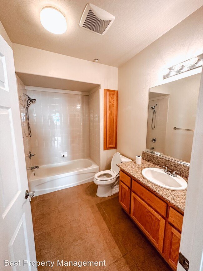 Foto del edificio - 2 br, 2 bath House - 3465 Dublin Blvd Unit...