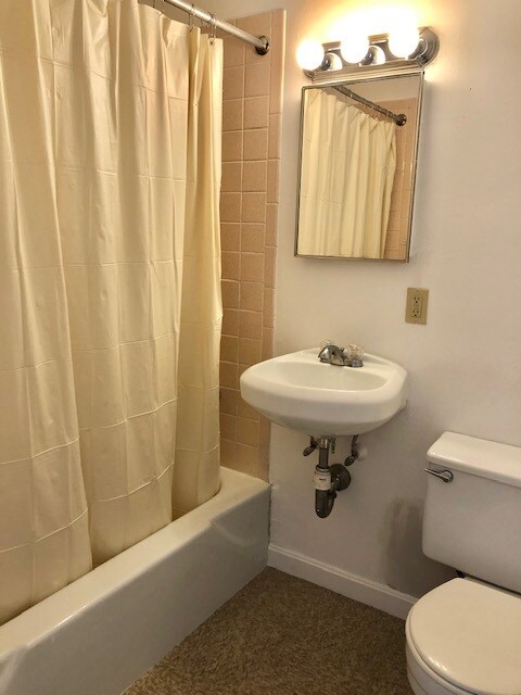 Foto del edificio - 233 Newbury St