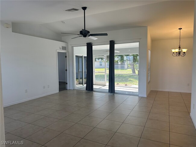 Building Photo - 2212 NW 18th Ave