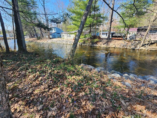 Foto del edificio - Creekside Park