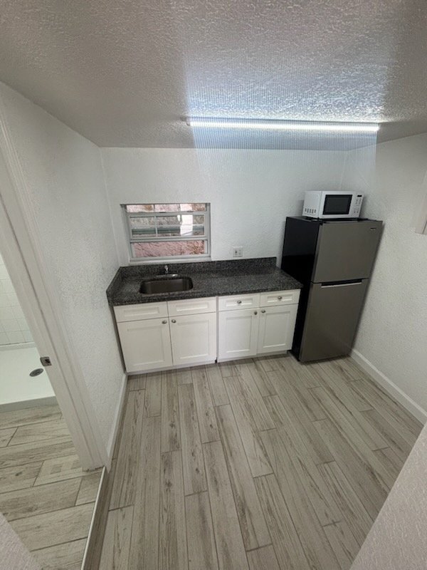 Building Photo - 3002 W Wilder Ave