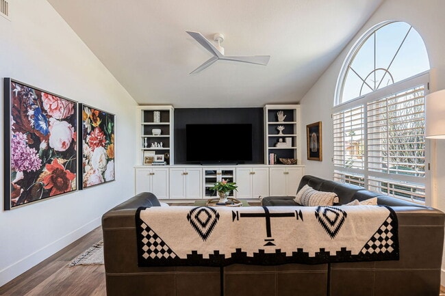 Foto del edificio - 10511 E Terra Dr