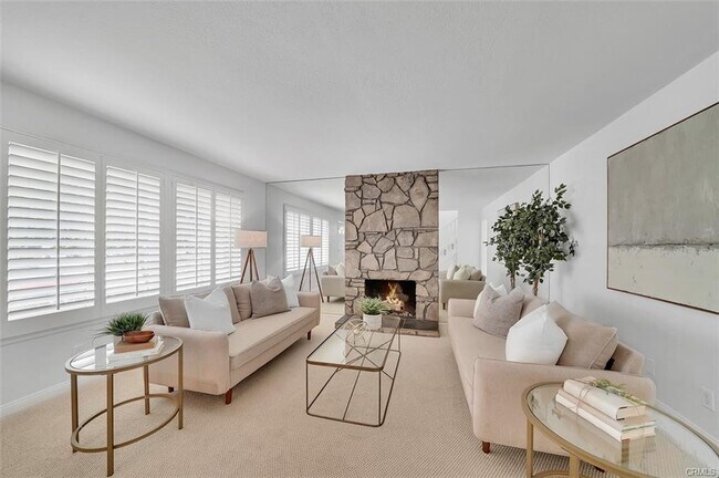 Building Photo - 20941 Spindrift Ln