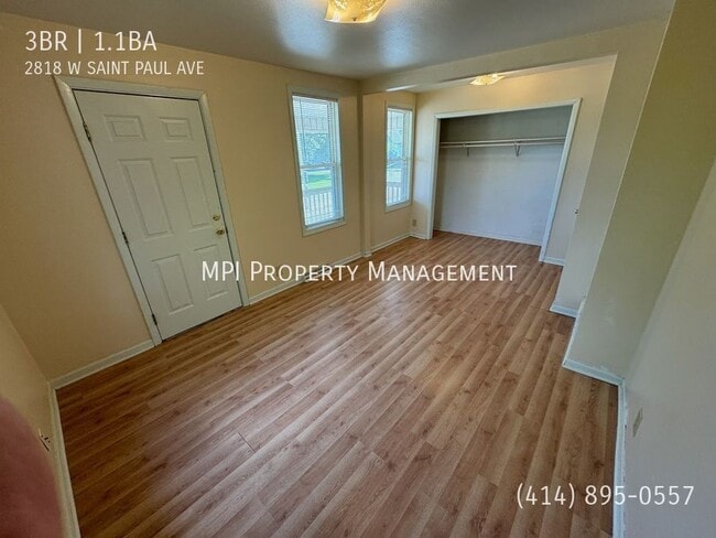 Foto del edificio - 2818 W St Paul Ave