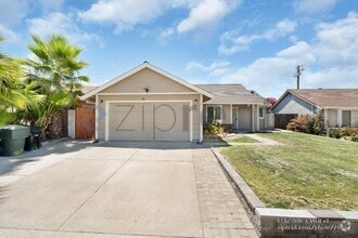 Building Photo - 5324 Vichy Cir