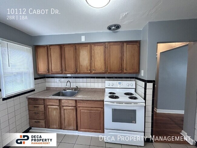 Foto del edificio - 10112 Cabot Dr