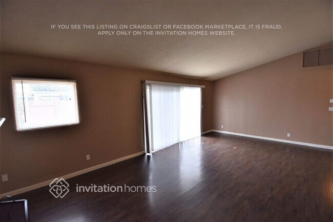 Foto del edificio - 1701 Claremont Dr