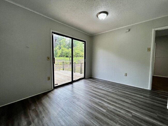 Building Photo - 6612 Whippoorwill Ln