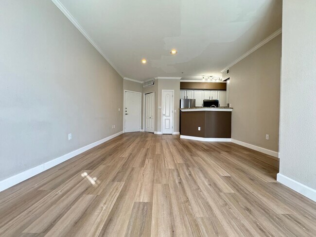 Foto del edificio - 1701 E Colter St