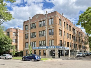 Building Photo - 1371 W Estes Ave