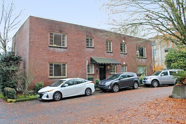 Foto del edificio - 2363-2371 SW Cedar St