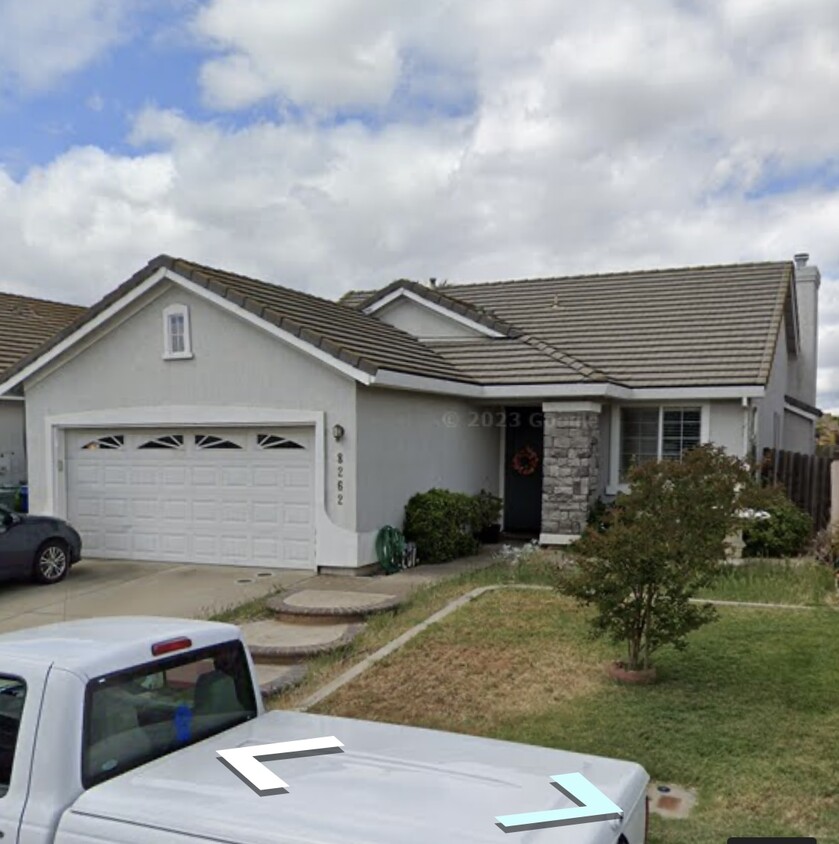 Primary Photo - 8262 Redford Way