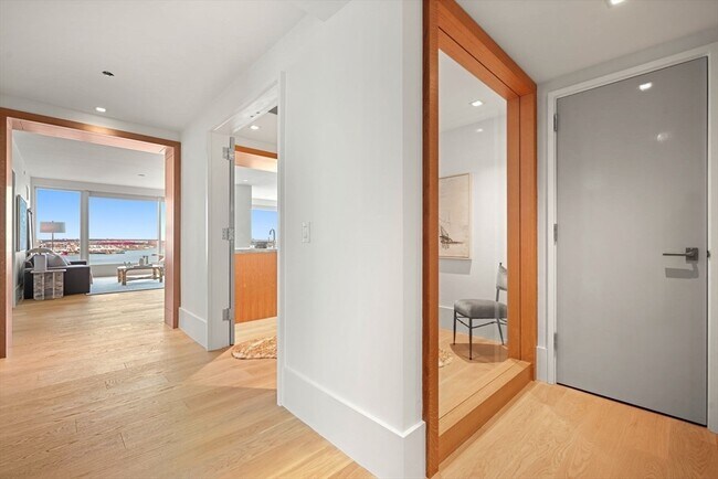 Foto del edificio - 150 Seaport Blvd