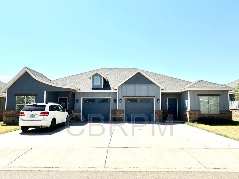 2507 111th St Unit A, Lubbock, TX 79423 Condo for Rent in Lubbock, TX