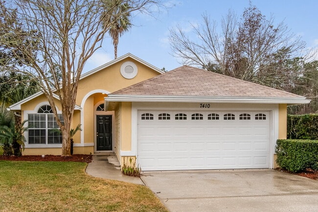 Building Photo - 7410 Carriage Side Ct