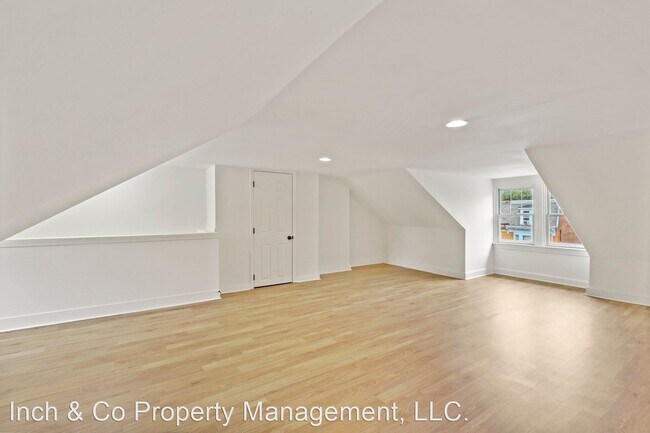 Foto del edificio - 4 br, 1.5 bath House - 1721 Regina St