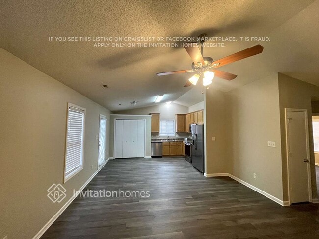 Building Photo - 5882 Culloden Ct