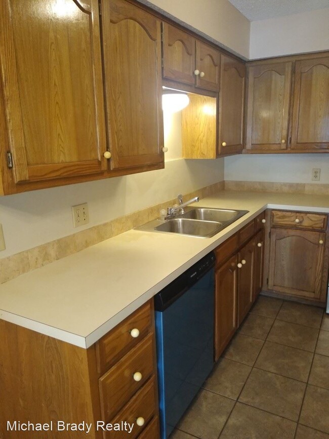 Building Photo - 2 br, 2 bath House - 6504 Oak Forest Court