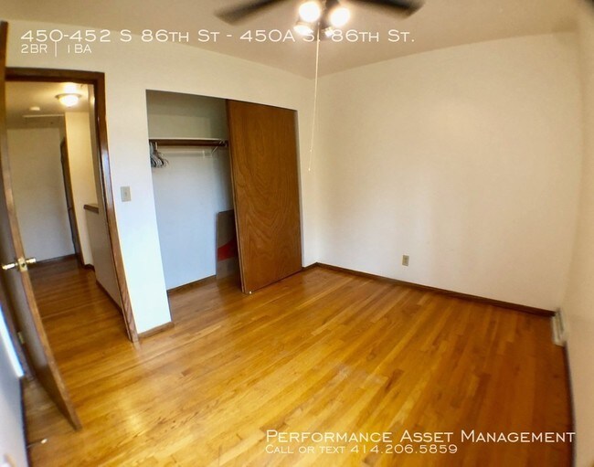 Building Photo - 450-452 S 86th St