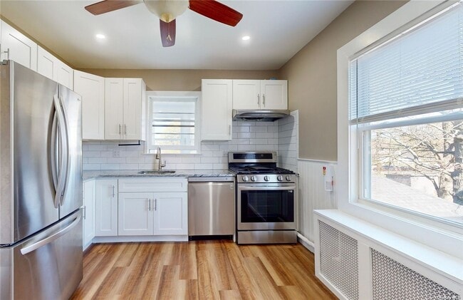 Building Photo - 386 Mulry Ln