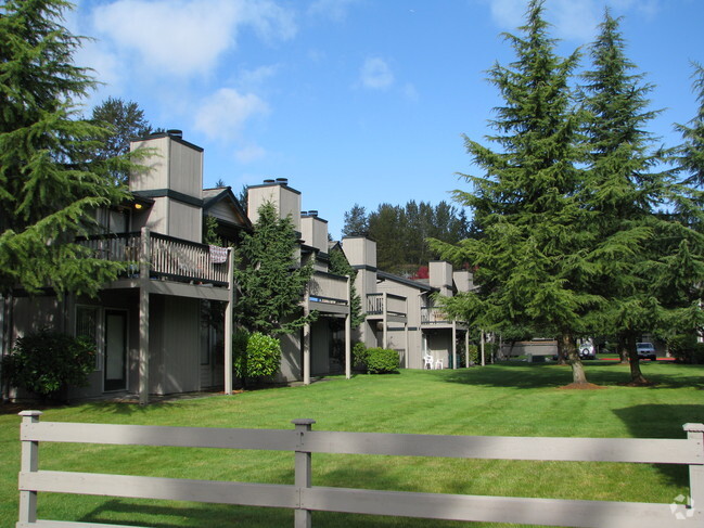 Building Photo - Hunters Glen Apartments