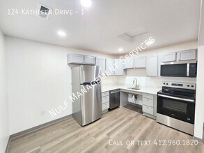 Building Photo - 124 Kathleen Dr