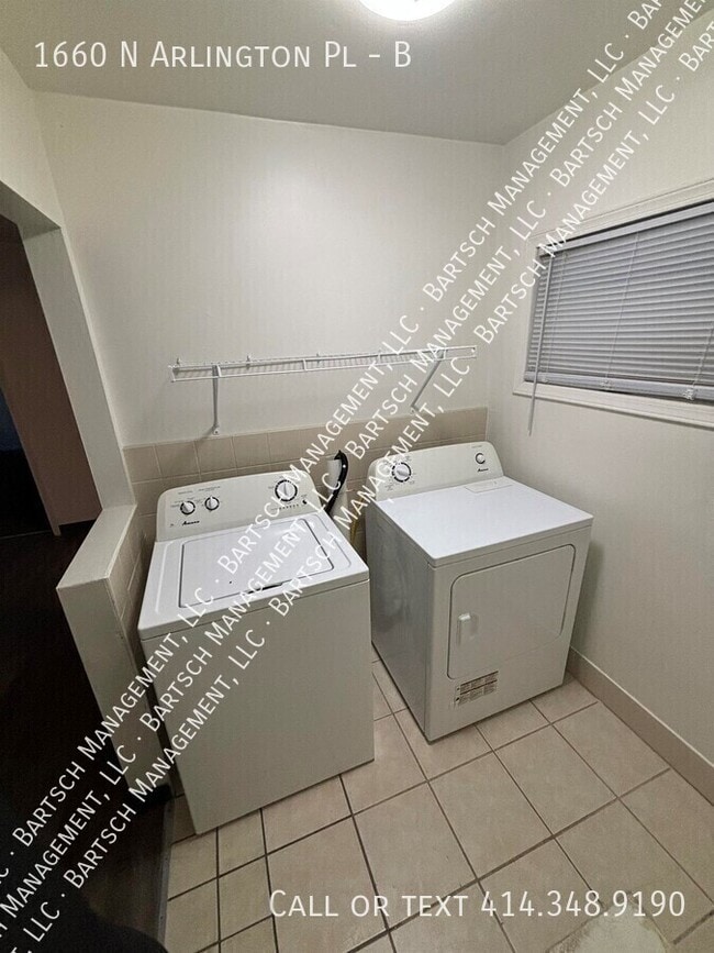 Building Photo - 1660 N Arlington Pl