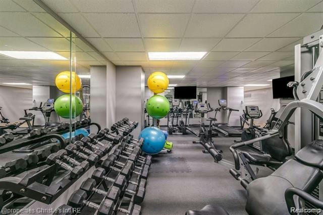 Fitness Center - 15 E Kirby St