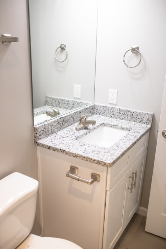 Building Photo - 95 N Hills Dr