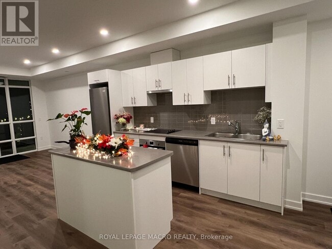 Photo du bâtiment - 461 Green Rd