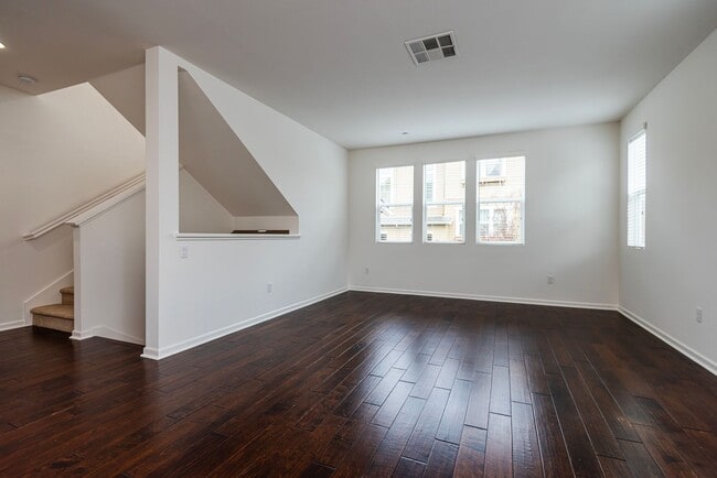 Building Photo - Modern 4BR Townhome w/ Solar, Tesla Powerwalls & 2-Car Garage