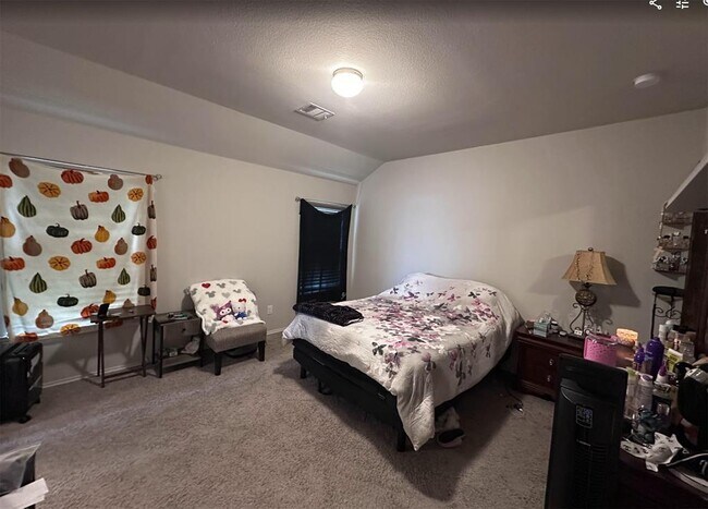 Foto del edificio - 4307 Tulip Oak Dr
