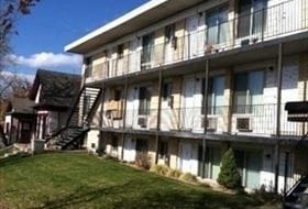 Building Photo - 1121 E 500 S