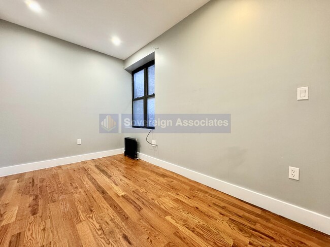 Foto del edificio - 235 W 146th St