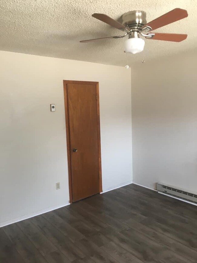 Foto del edificio - 6314 NW Oak Ave