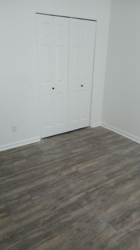 Foto del edificio - 4824 Sebree Ln