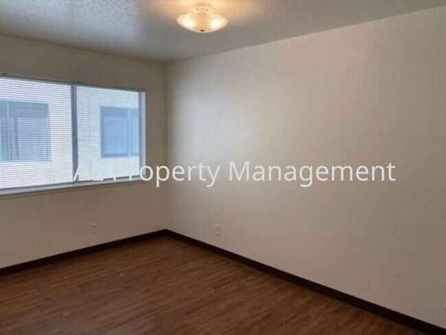 Foto del edificio - Studio for Rent in King City, CA!