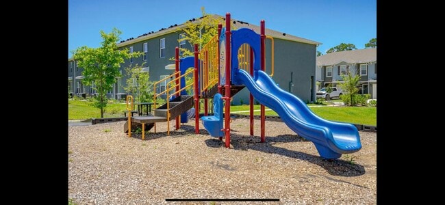 Play ground - 51 Bella Lago Cir