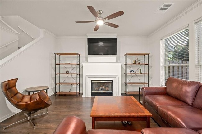 Building Photo - 4620 W William Cannon Dr