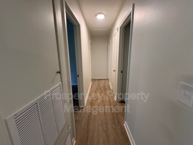 Foto del edificio - 861 Wright Dr