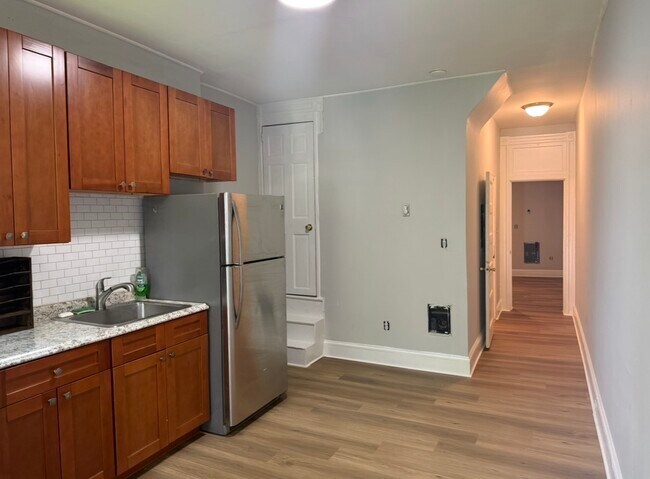 Foto del edificio - 2503 N Calvert St