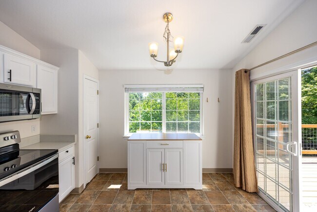 Foto del edificio - One Level Ranch Home in Washougal - 3 Bedroom, 2 Bathroom