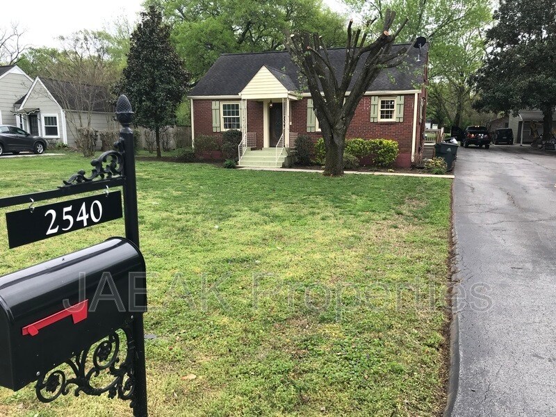 Primary Photo - 2540 Stinson Rd