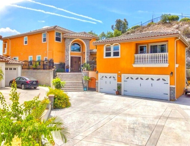 Foto principal - 1701 Crest View Pl