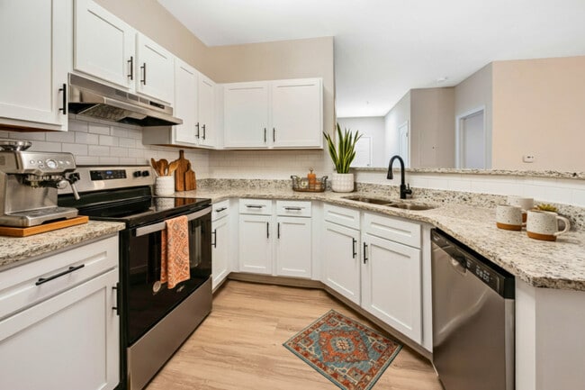 Building Photo - Ashbury Square Apartments