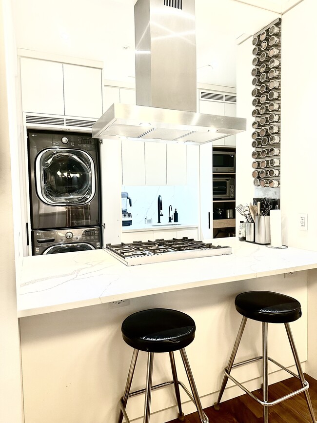 Clutter free space with hidden amenities - 790 Riverside Dr