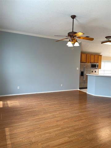 Building Photo - 9517 Thorncliff Dr