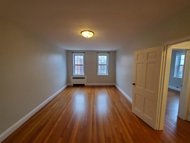 Foto del edificio - 16 Ware St