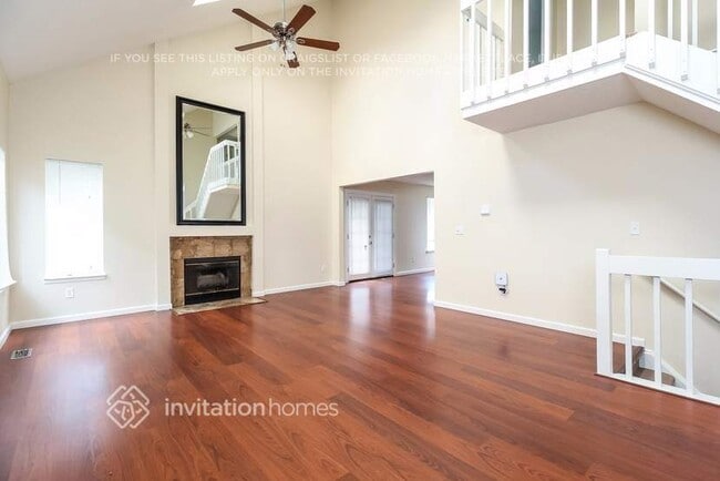 Foto del edificio - 5325 W 115th Pl